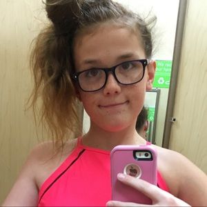 Meet your Posher, Emma